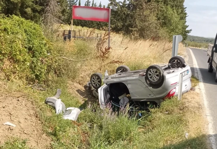 Keşan’da takla atan otomobilde 3 kişi yaralandı
