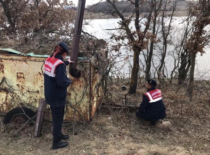 Kırklareli’nde 2 güme yıkıldı
