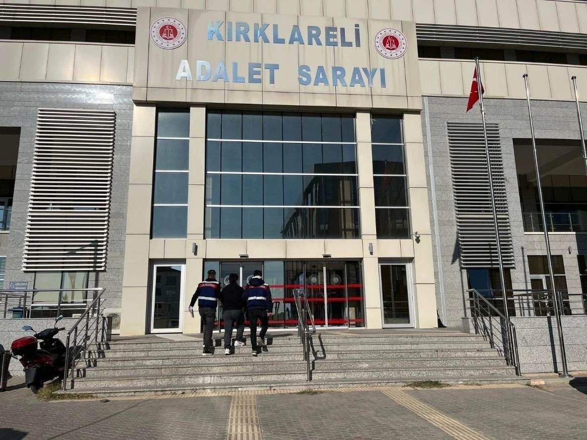 Kırklareli’nde 2 PKK/KCK ve FETÖ/PDY terör örgütü üyesi yakalandı
