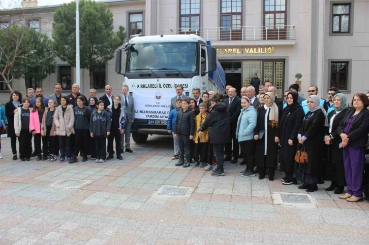 Kırklareli’nden deprem bölgesine Ramazan kampanyası sürüyor
