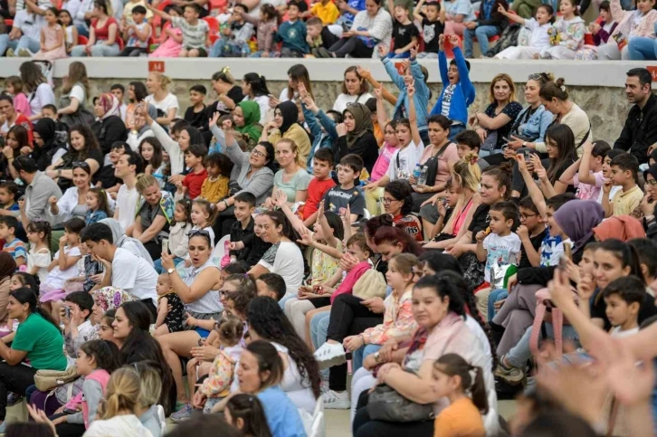 Kitapseverler İZKİTAP Fest’i çok sevdi
