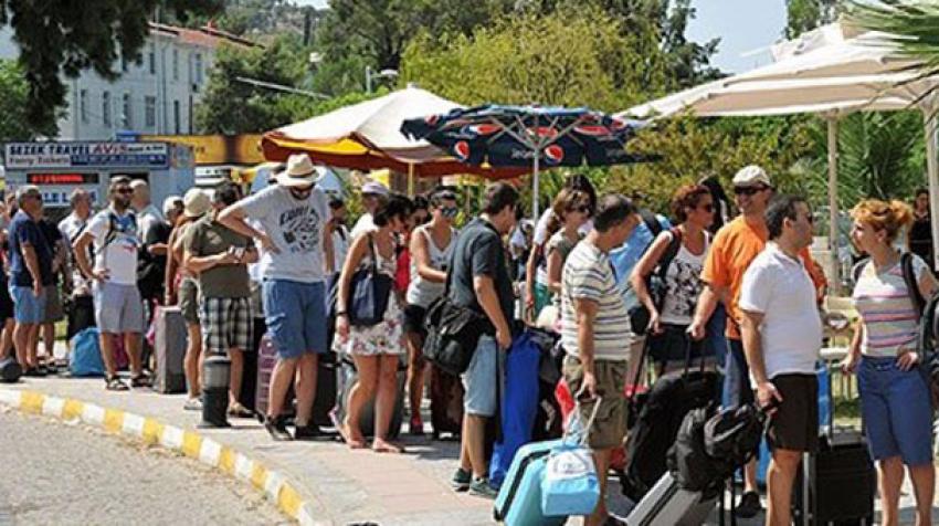 Komşudaki kriz Türk turiste yaradı