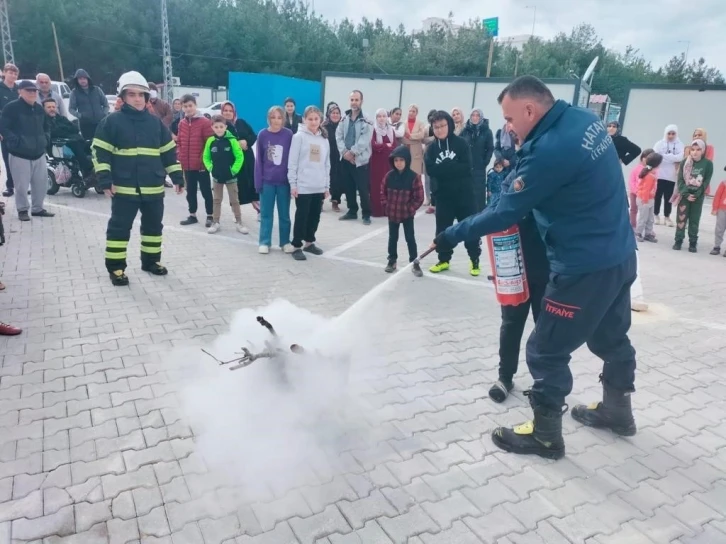 Konteyner kent sakinlerine yangın eğitime verildi
