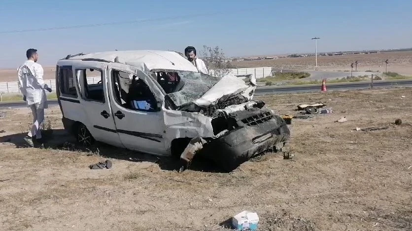 Konya’da feci kaza: 2 ölü, 3 yaralı
