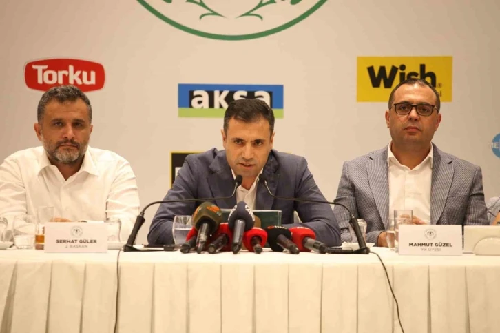 Konyaspor Başkanı Özgökçen: “Morutan ile ilgilenmiyoruz”
