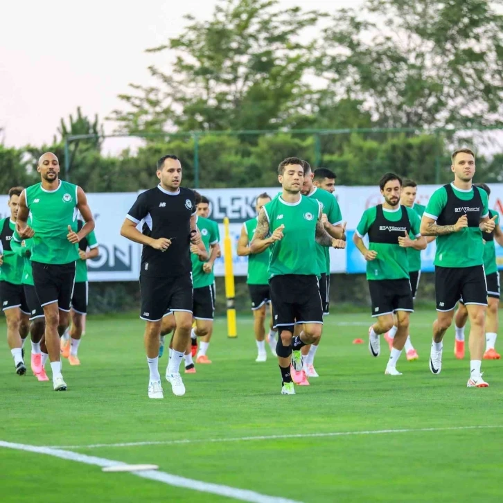 Konyaspor, Çaykur Rizespor maçı hazırlıklarına başladı
