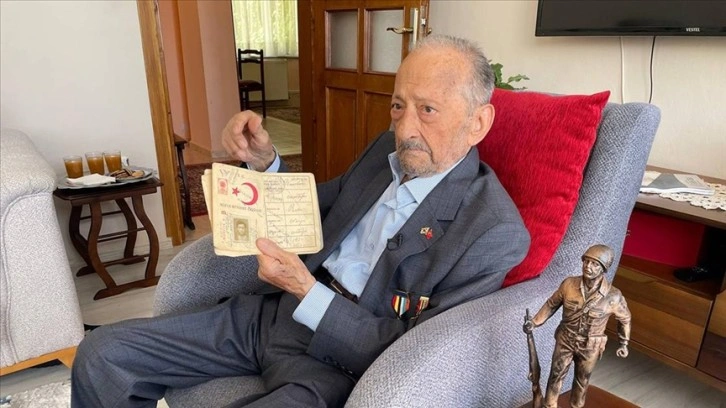 Kore gazisi Reşberoğlu 73 yıl önceki savaşta Türk askerinin verdiği mücadeleyi anlattı