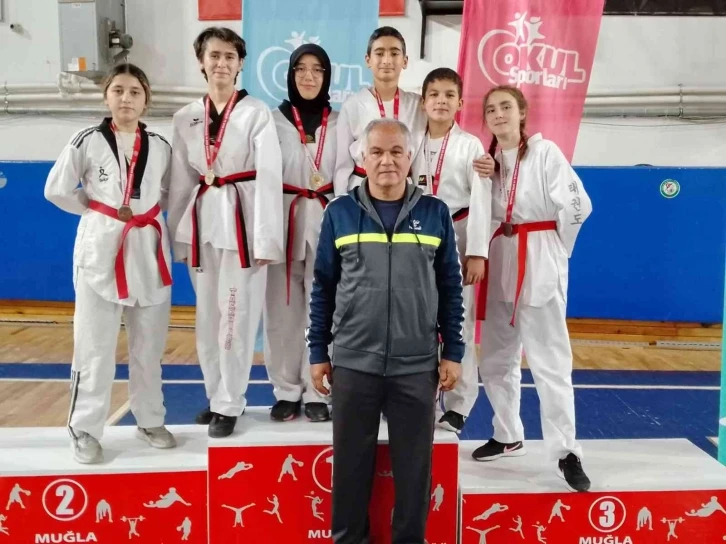 Köyceğizli taekwondo sporcuları madalyalara ambargo koydu
