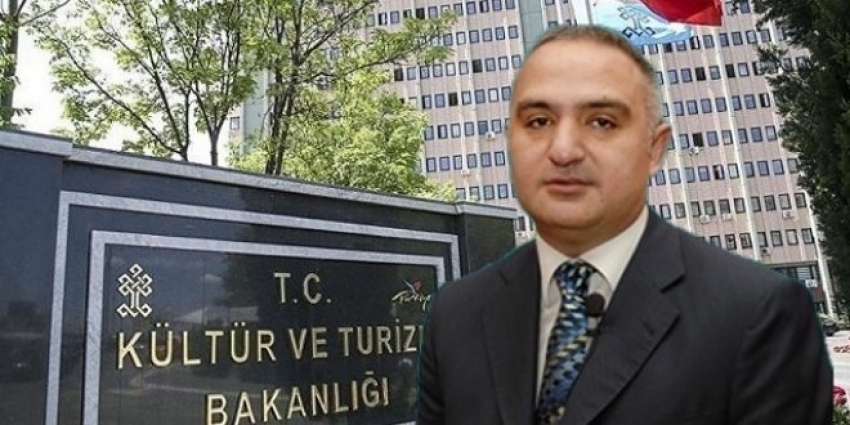 Bakan Ersoy’dan Dünya Tiyatro Günü mesajı