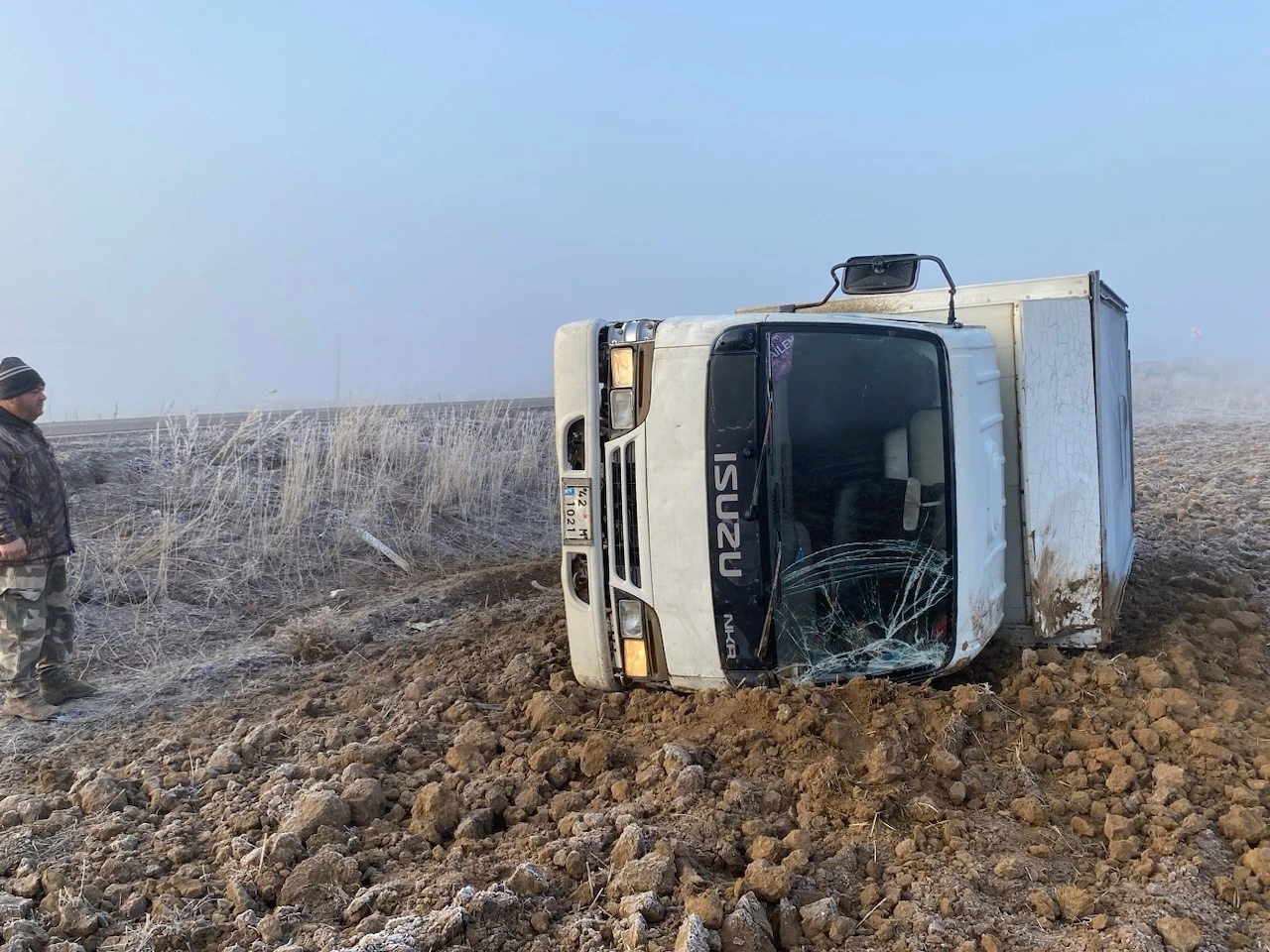 Kulu’da kamyonet devrildi: 1 yaralı
