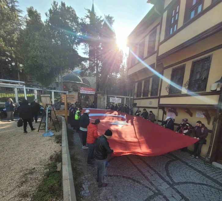 Kurşunlu Camii’nde şehitler için mevlid okutuldu
