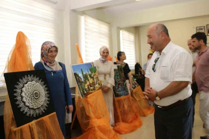 Kütahya’da Keçe Yapımı Kursu sergisi
