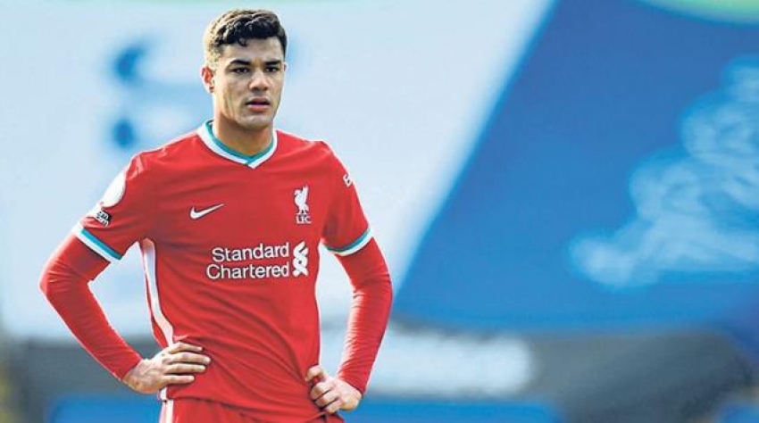 Liverpool, Ozan Kabak'tan vazgeçti