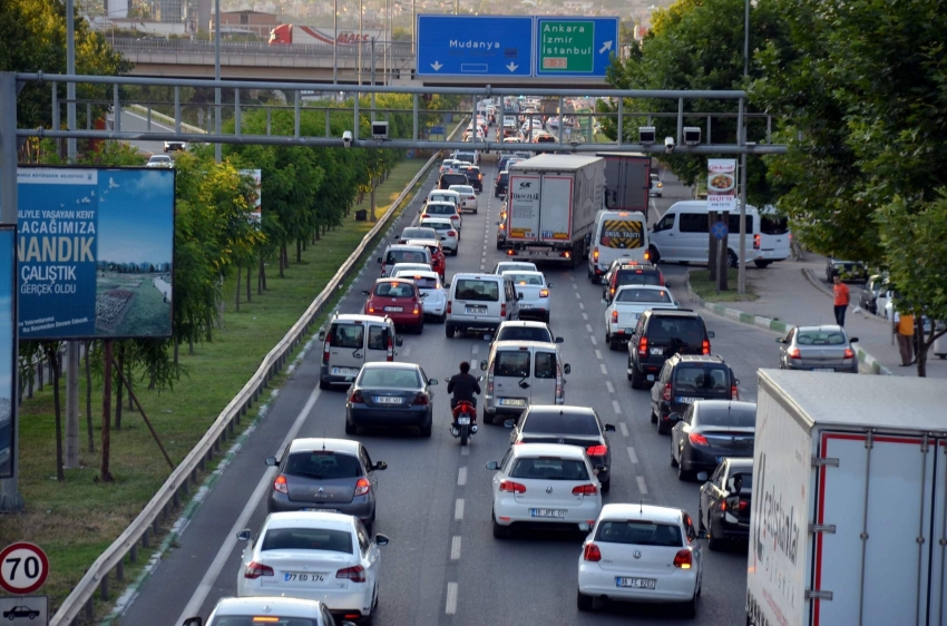 Bursa'da bir ayda binlerce araç daha trafiğe çıktı