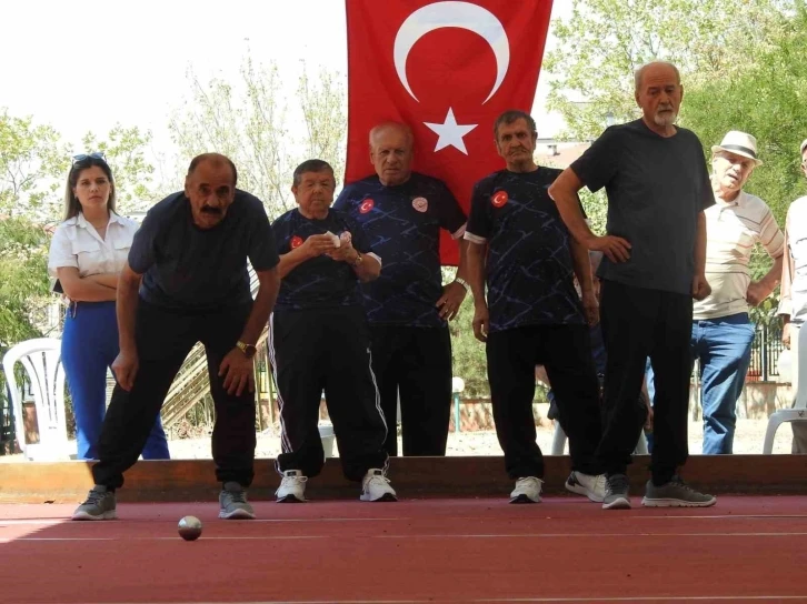 Lüleburgaz ve Çorlu huzurevleri takımlarının bocce müsabakası
