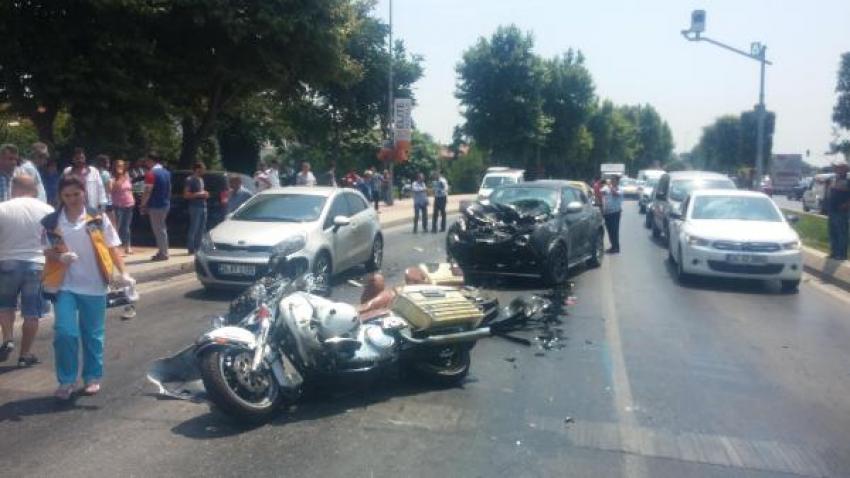 Maltepe sahil yolu kan gölü!