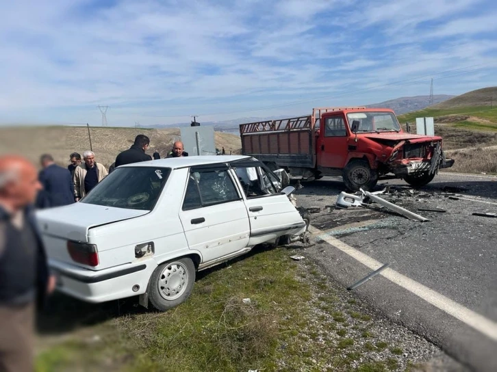 Malatya’da otomobil ile kamyonet çarpıştı: 1 ölü
