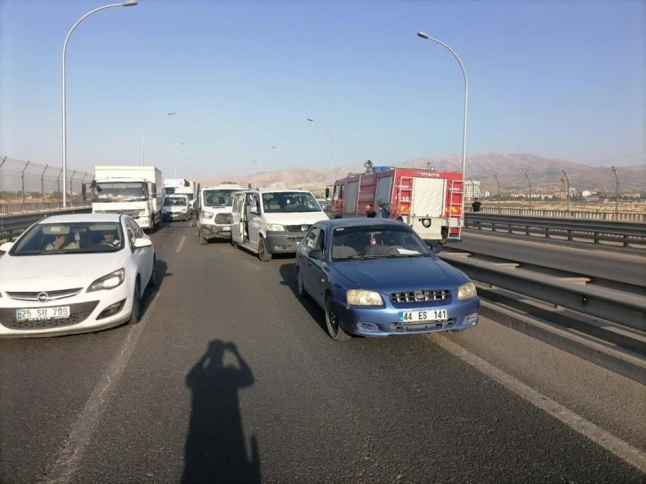 Malatya’da zincirleme kaza: 2 yaralı
