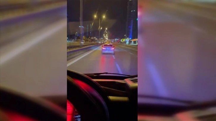 Maltepe'de ambulansa yol vermeyen sürücü cep telefonuyla kaydedildi