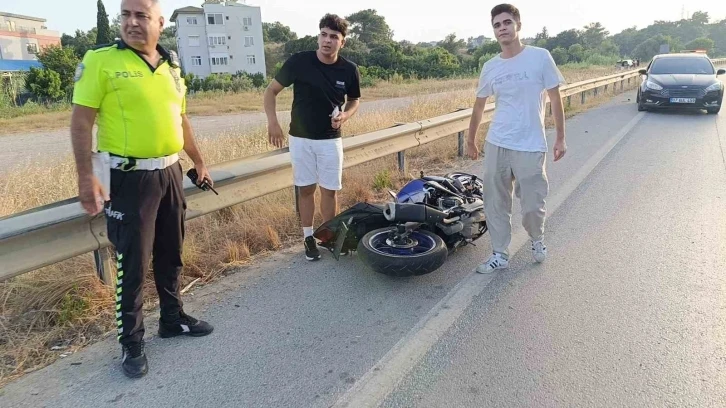 Manavgat çevreyolunda motosiklet kazası: 2 yaralı
