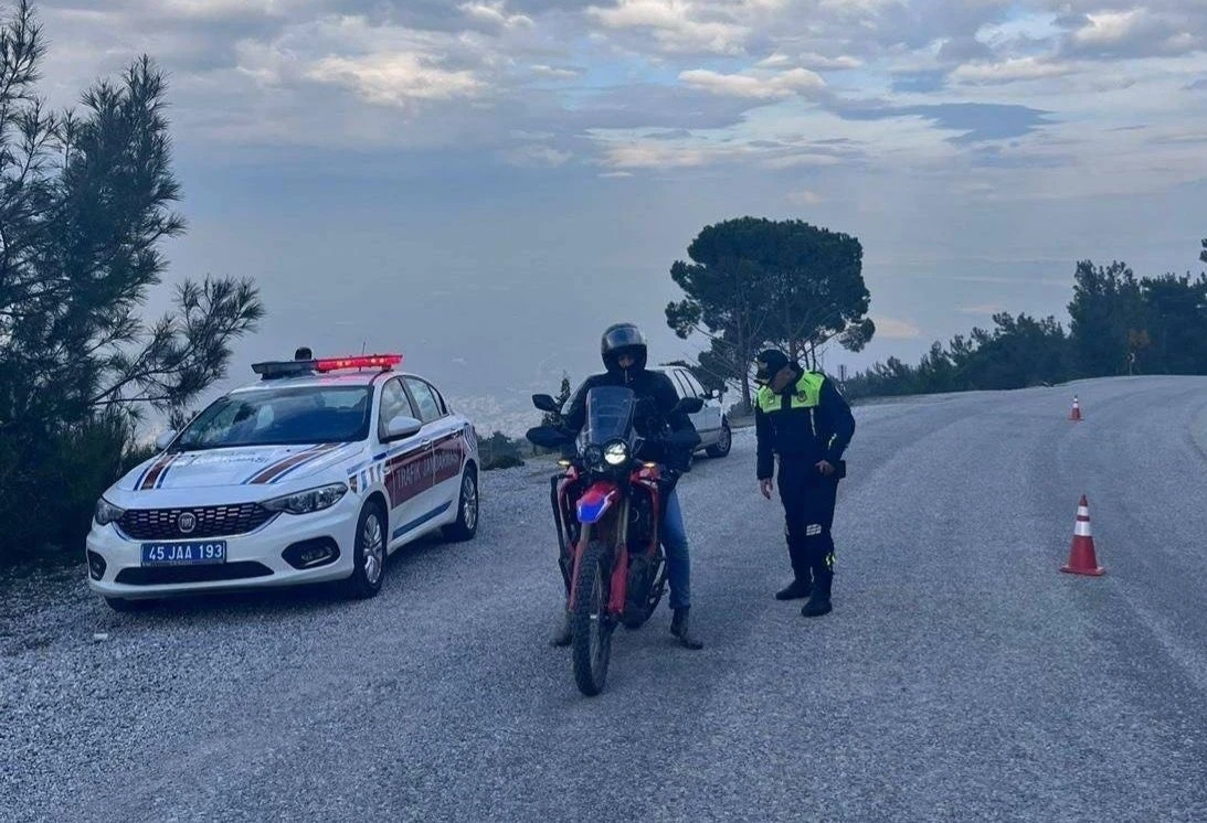 Manisa’da 7 motosiklet trafikten men edildi
