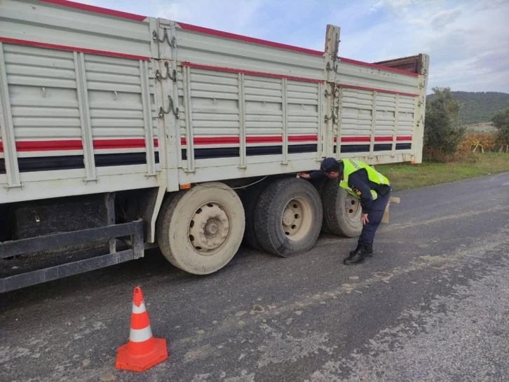 Manisa’da kış lastiği denetimi
