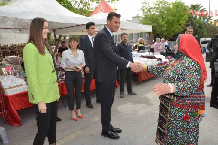 Manisa Mesir Fuarı yoğun katılımla açıldı
