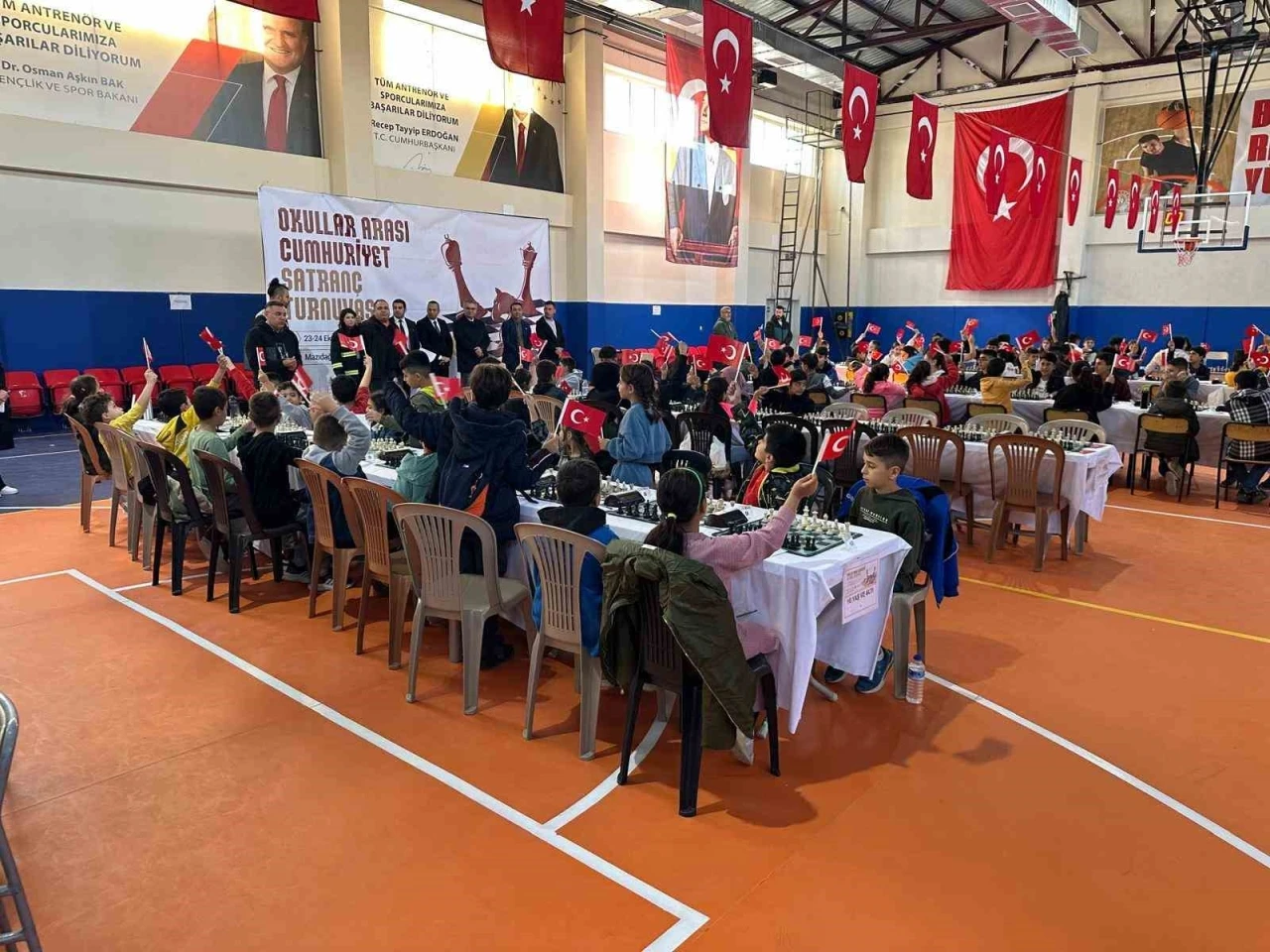 Mardin’de Cumhuriyet Satranç Turnuvasına start verildi
