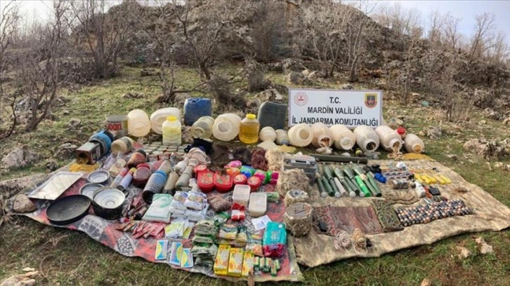 Mardin'de PKK operasyonunda patlayıcı, mühimmat ve yaşam malzemesi bulundu