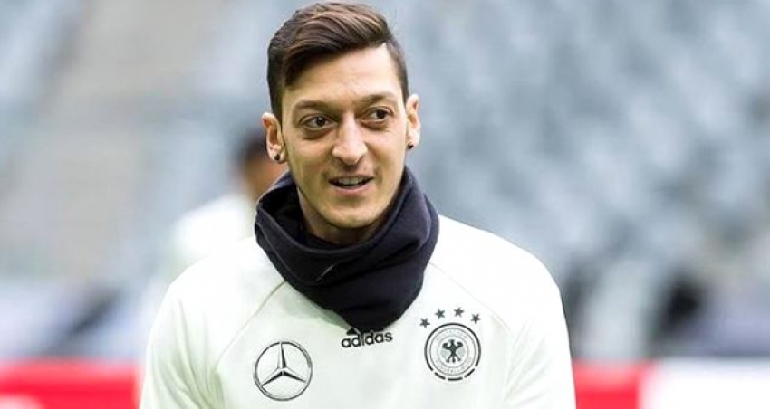 Mesut Özil'in Doğu Türkistan çığlığı!