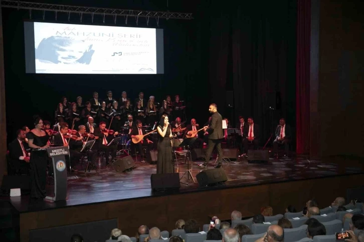 Mersin’de Aşık Mahzuni Şerif konserle anıldı
