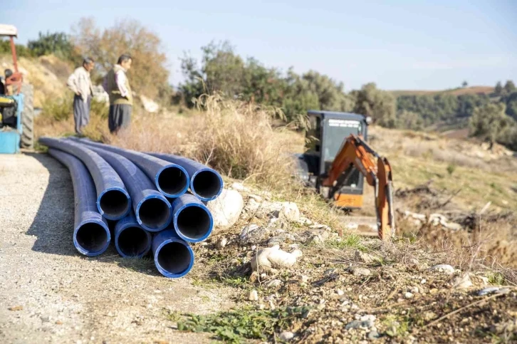 Mersin’de çiftçilere sulama borusu desteği
