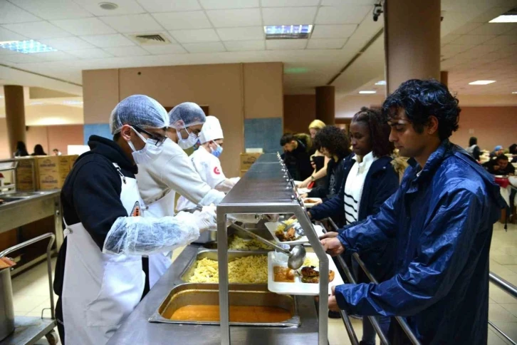 Mersin Üniversitesi yemeğini artık kendi üretiyor
