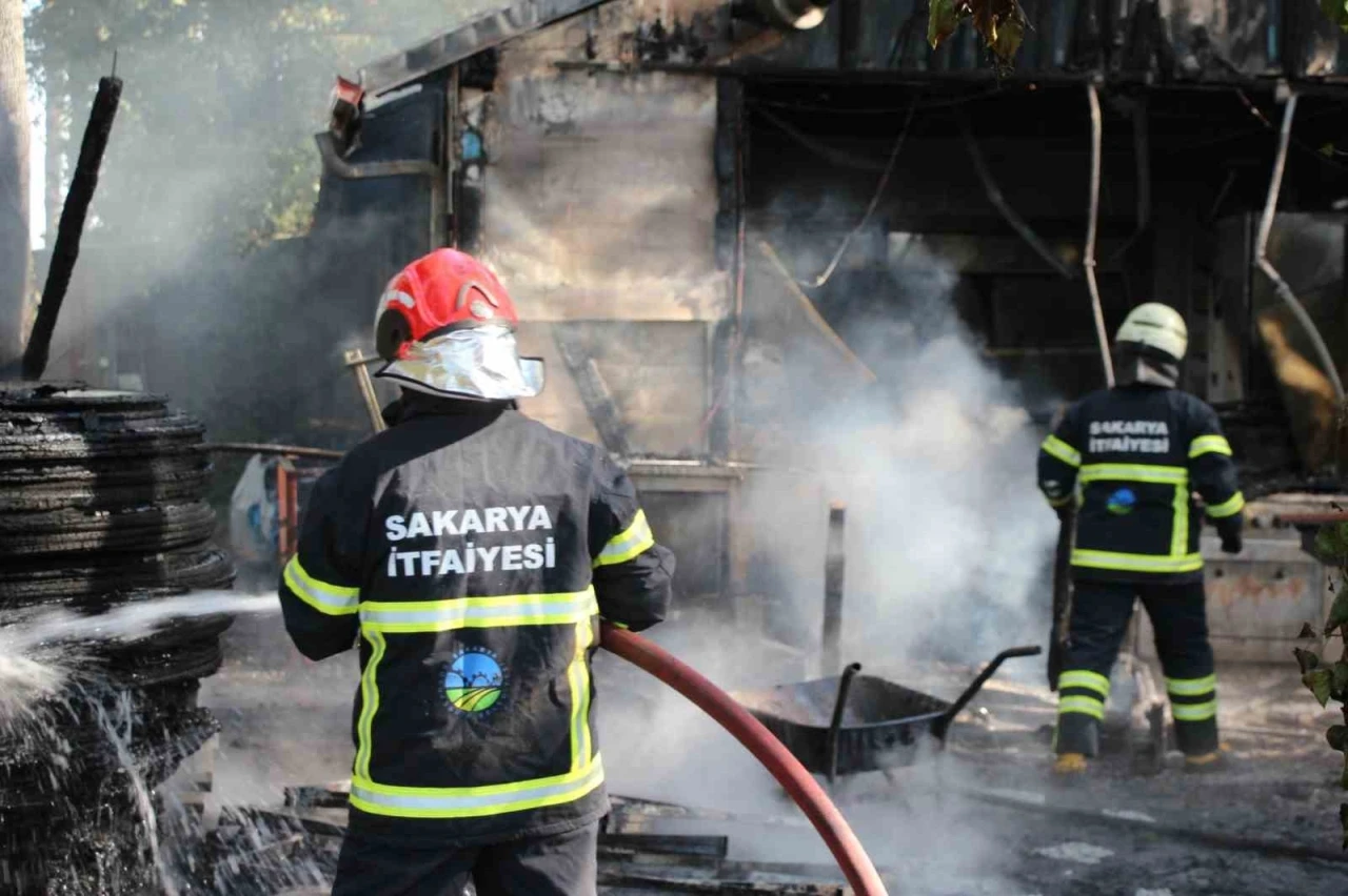 Mesire alanındaki mutfak alev alev yandı
