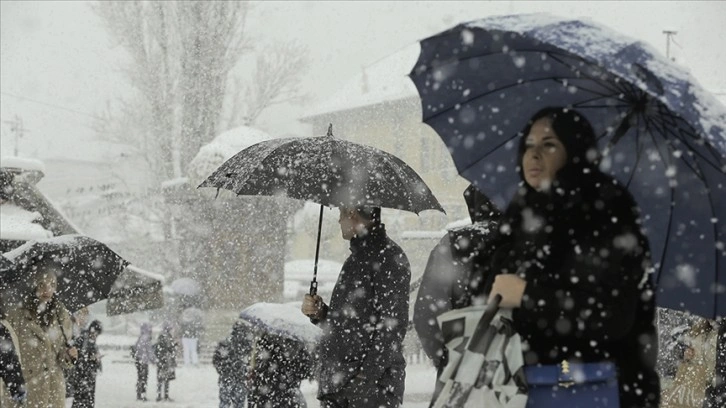 Meteorolojiden 14 il için kuvvetli kar uyarısı