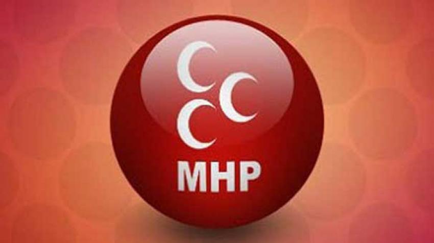 MHP'den istifalar sürüyor