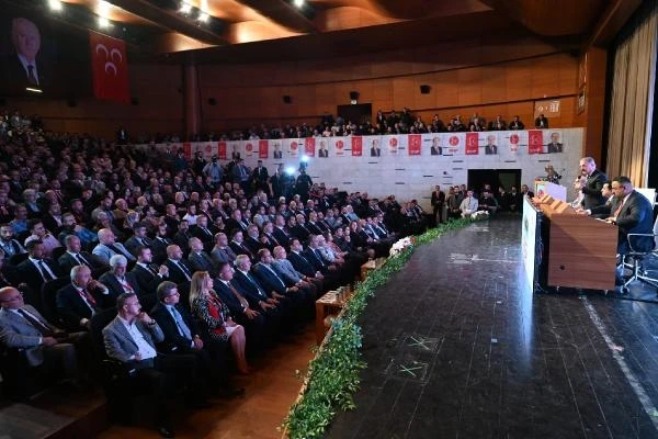 MHP'li Büyükataman: Milletimizi zillet belediyeciliğinden kurtaracağız