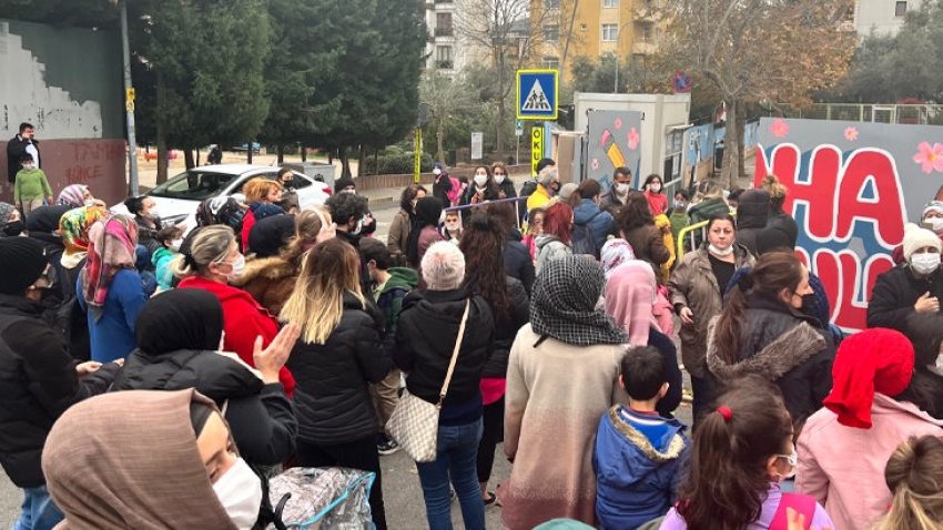 İlkokulda iğrenç iddia: 7 yaşındaki kız çocuğunu...