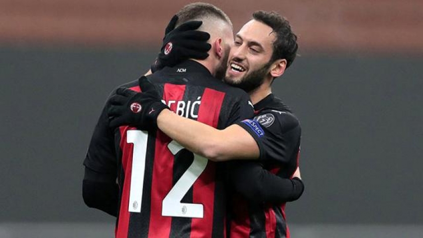 Hakan Çalhanoğlu ve Milan