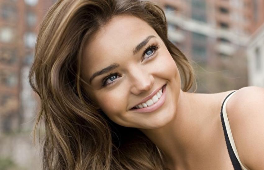 Miranda Kerr Datça'daydı!