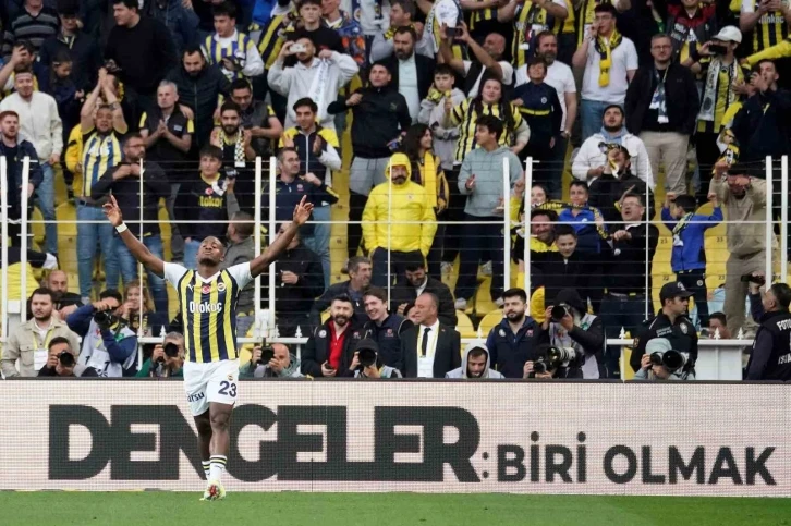 Michy Batshuayi, bu sezon gol sayısını 23’e çıkardı
