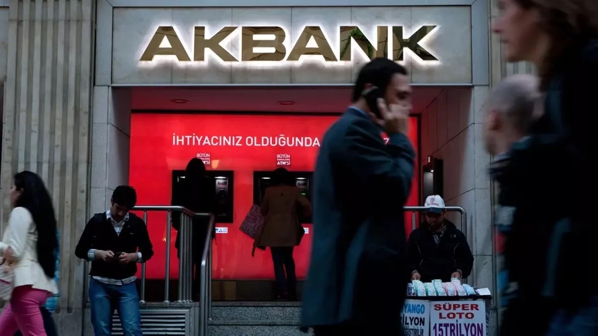 Milyonlarca liralık vurgun iddialarına Akbank'tan açıklama