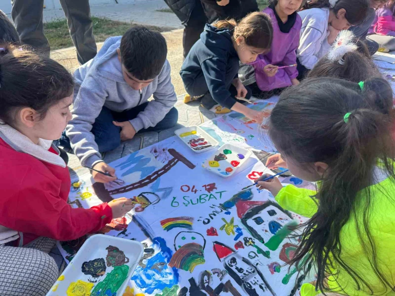 Minik Kalpler Büyük Dokunuşlar” etkinliği duygu dolu anlara sahne oldu
