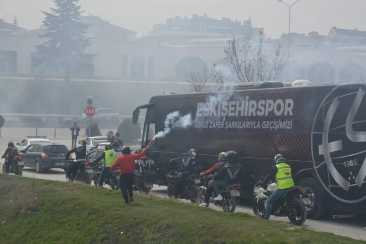 Motor sporları kulübünden Eskişehirspor’a büyük kortej
