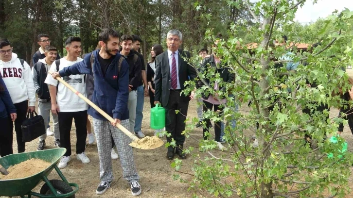 MSKÜ’ye gelen öğrencilere hoşgeldin programı düzenlendi
