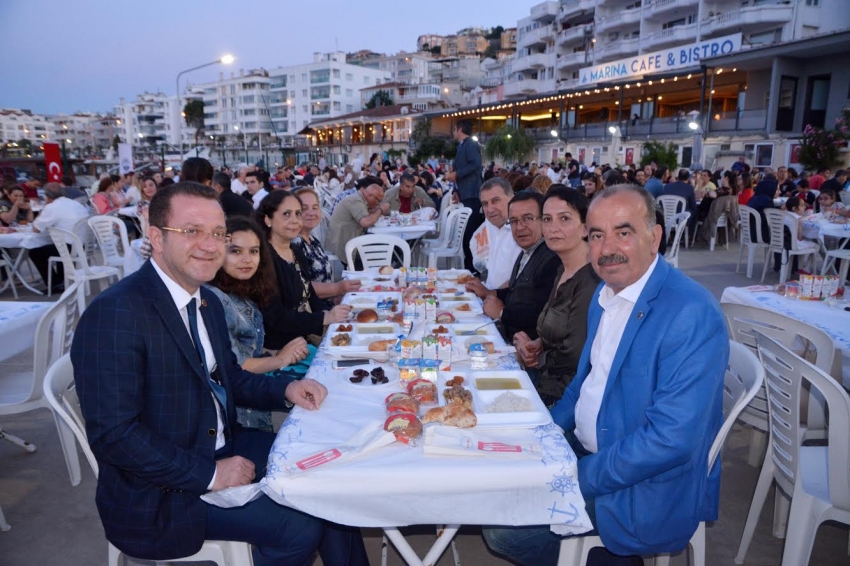 Mudanya Belediye ailesi iftarda buluştu