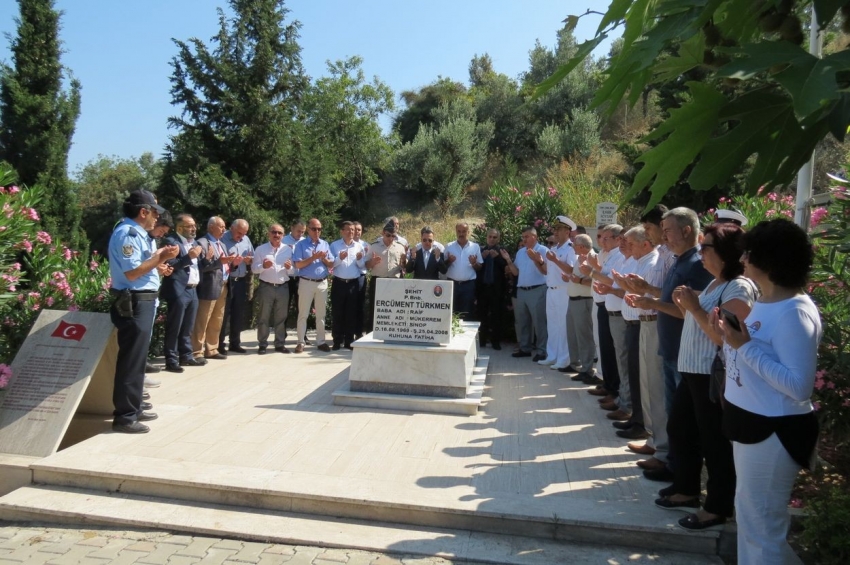  Mudanya’da şehitlik ziyareti