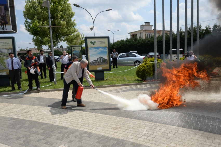 Yangın avcısı muhtarlar