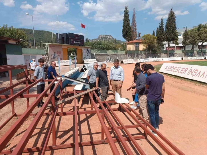 Muğla Atatürk stadyumundaki çalışmalar hızla devam ediyor
