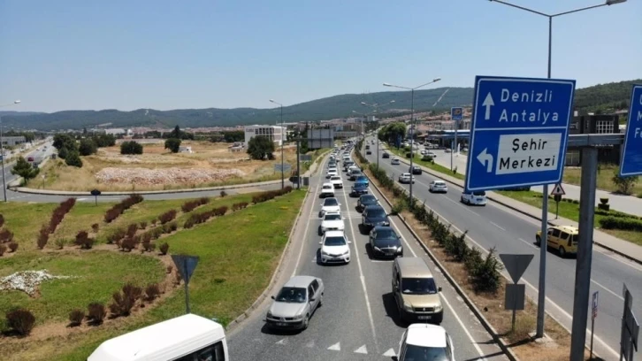 Muğla’da 14 günde araç sayısı 5 bin 455 arttı
